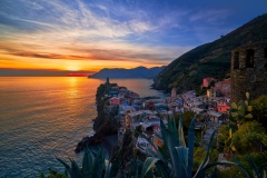 View from Via Carattino in Vernazza, 2020 8027 x 5354 pixels