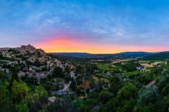 View from Point de vue sur Gordes in Fontanille, 2022 22738 x 11270 pixelsNote: resolution will be slightly reduced to 20000 on long edge