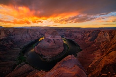 Horshoe Bend in Page, Arizona 7952 x 5304 pixels