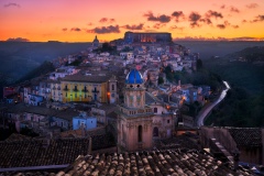 View from Corso Giuseppe Mazzini in Ragusa, 2019 7817 x 5211 pi