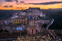 View from Corso Giuseppe Mazzini in Ragusa, 2019 7752 x 5192 pi