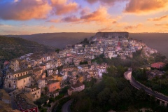 View from Via Santa Maria delle Scale in Ragusa, 2019 7855 x 52