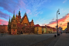 Town Hall in Wroclaw, 2021 7690 x 5129 pixels