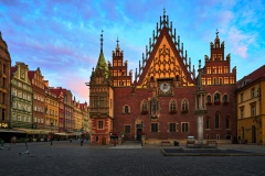 Town Hall in Wroclaw, 2021 7315 x 4879 pixels