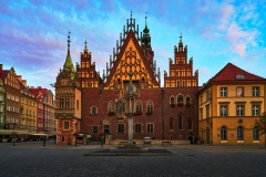 Town Hall in Wroclaw, 2021 7294 x 4865 pixels